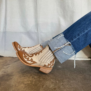 Lark || Bone + Camel