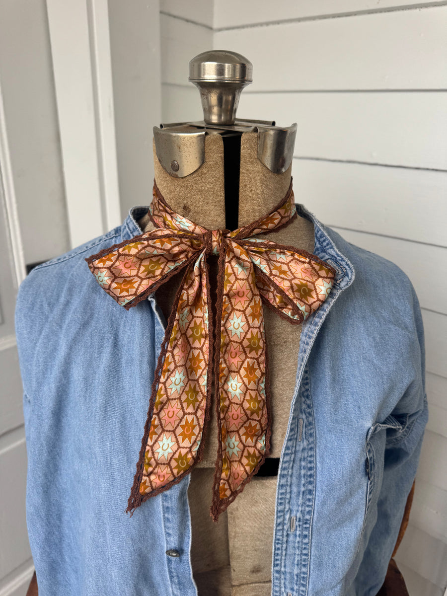 Clara | Twilly Scarf – No Roots Boots