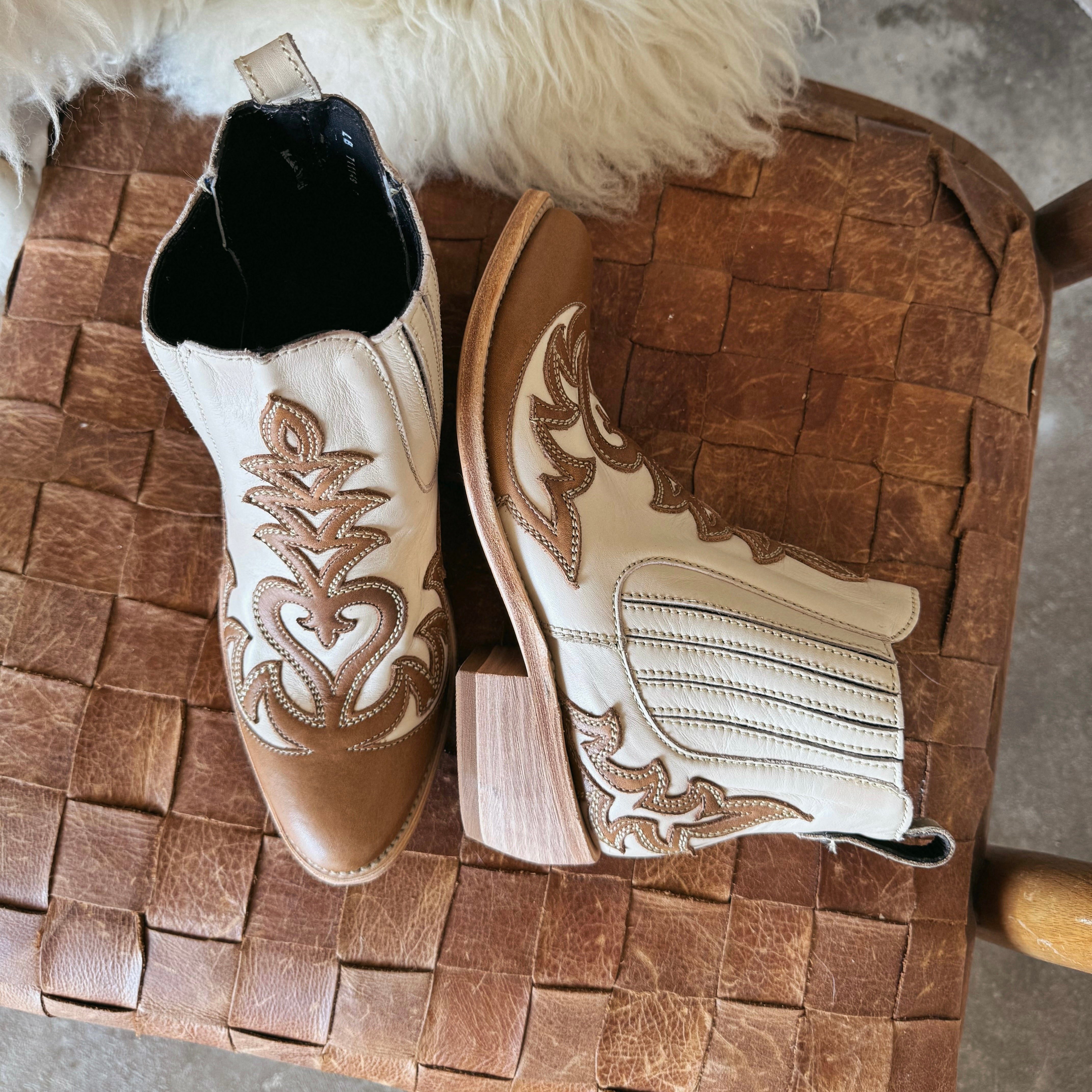 Lark || Bone + Camel