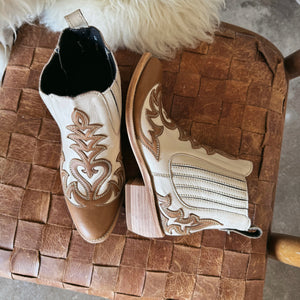 Lark || Bone + Camel