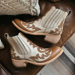 Lark || Bone + Camel