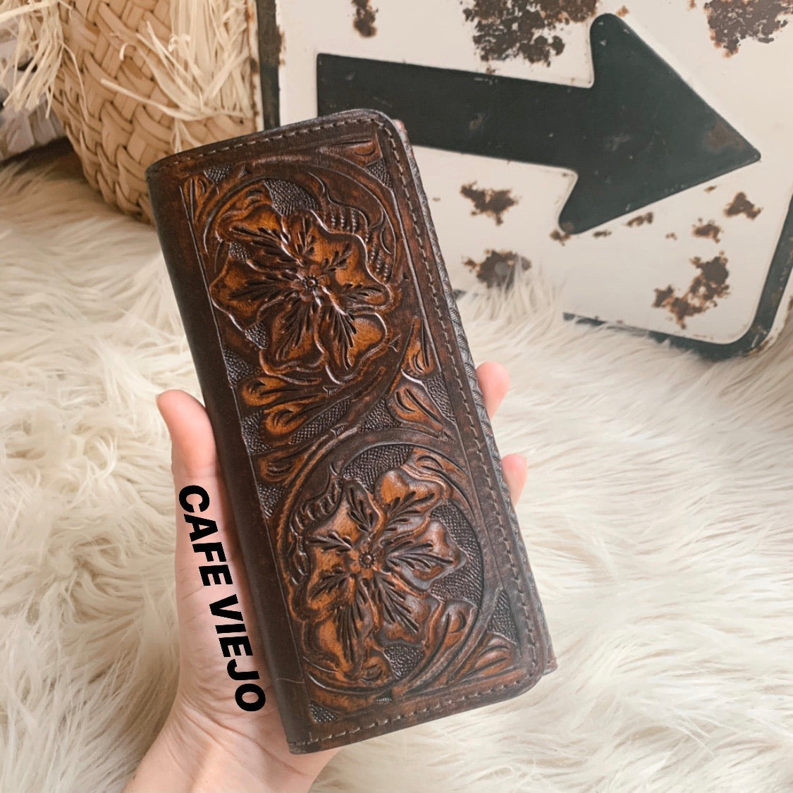 Rory [Tooled Wallet]